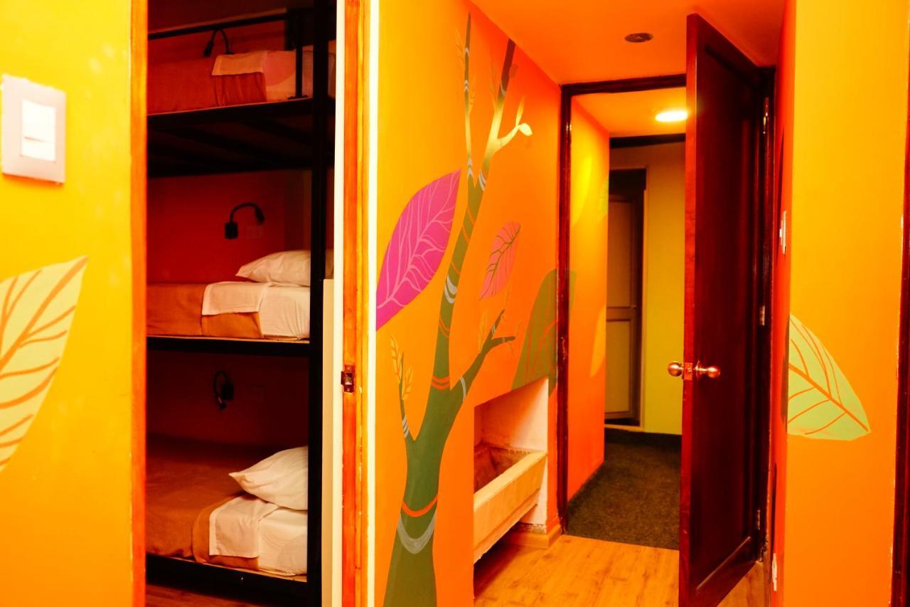 Happy Tree Hostel Peru Lima Exteriör bild