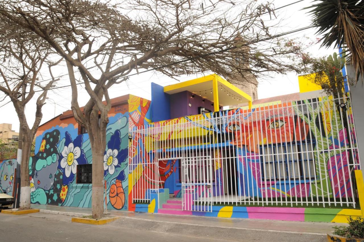Happy Tree Hostel Peru Lima Exteriör bild